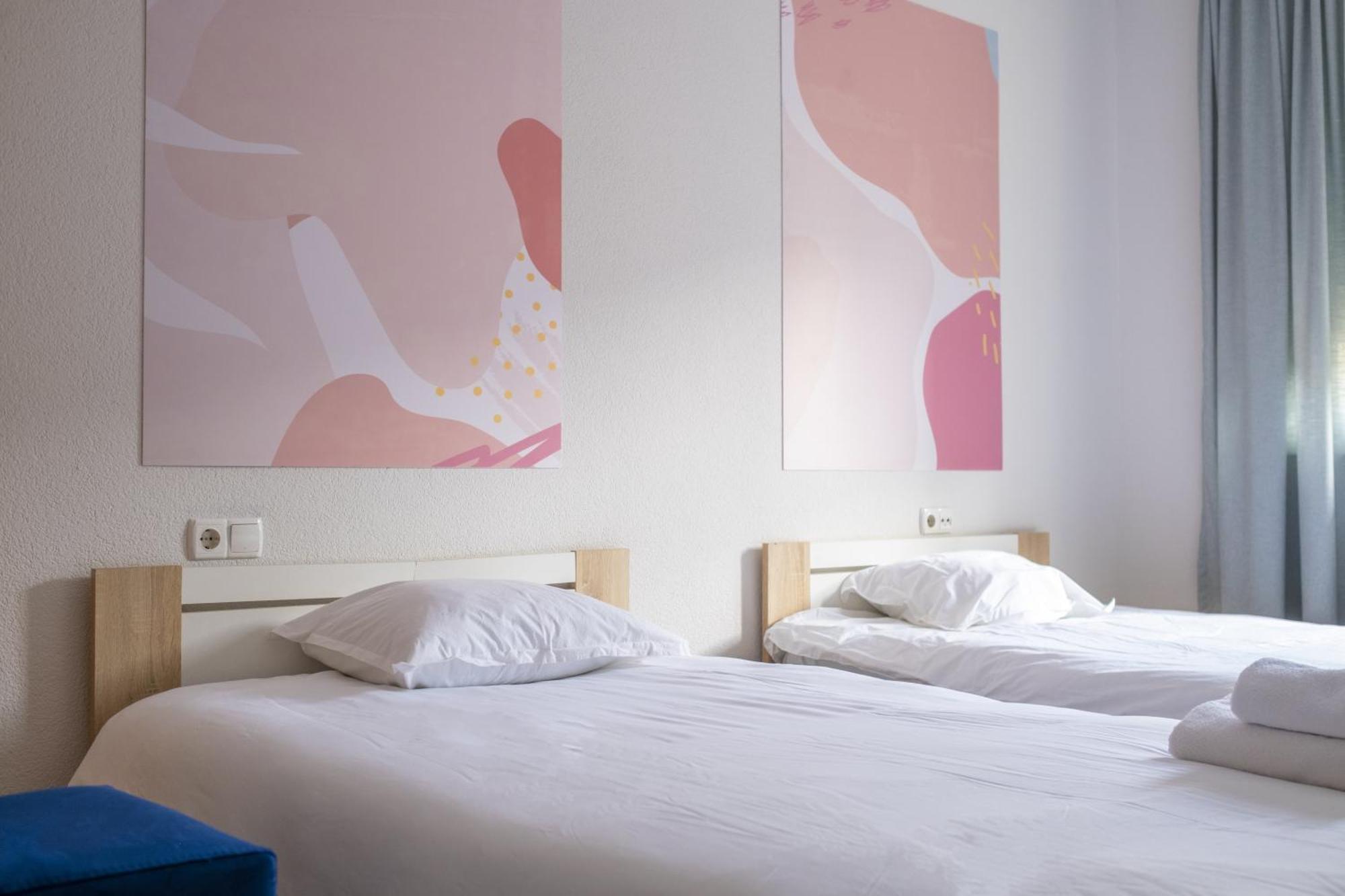 Mint Hotel Prizren Rum bild